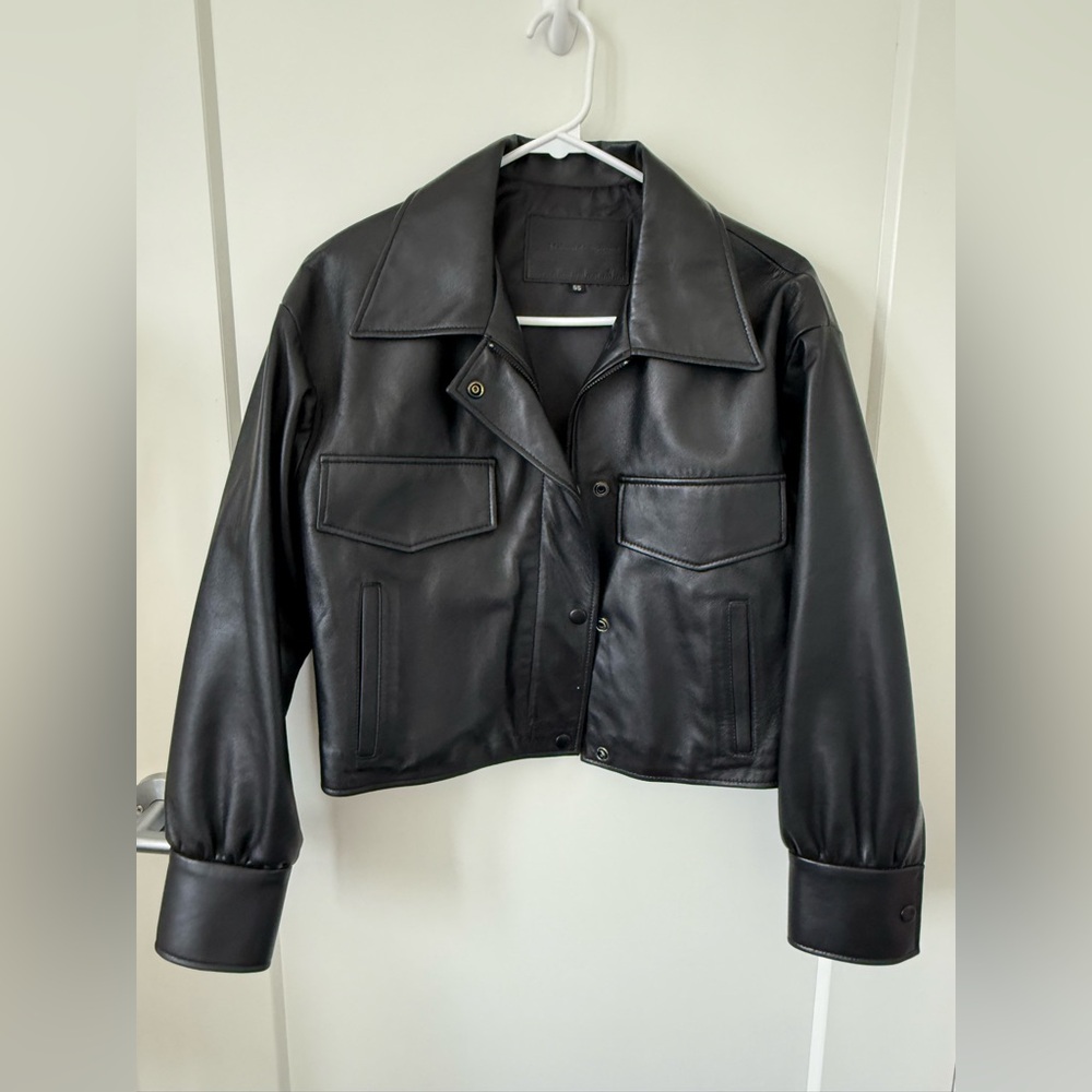 Lamb skin cropped leather jacket